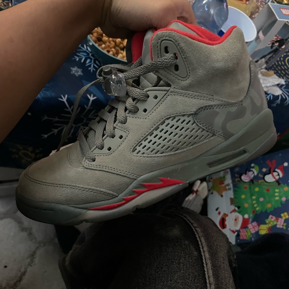 Jordan 5 Retro P51 Camo Size 6.5Y - Picture 3 of 9
